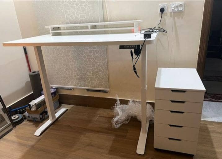 standing desk,height adjustable table,office table,table 4