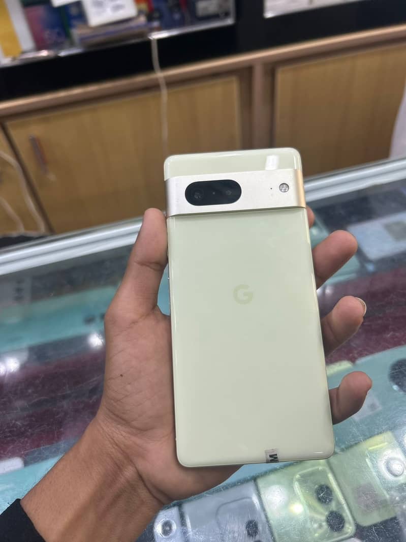 Google Pixel 7 0