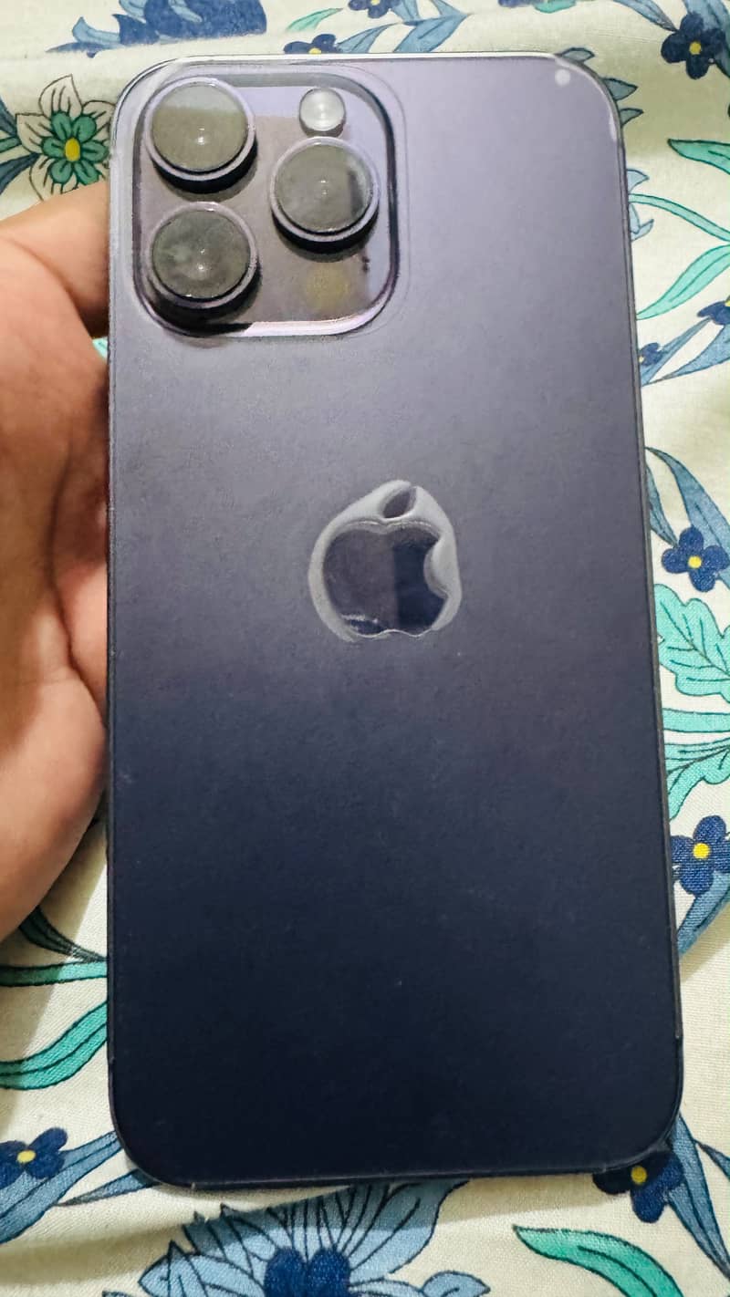 Iphone 14 pro max 4