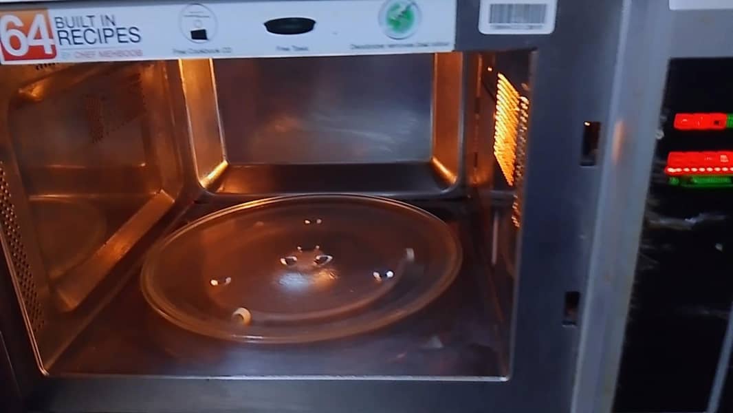 microwave 8