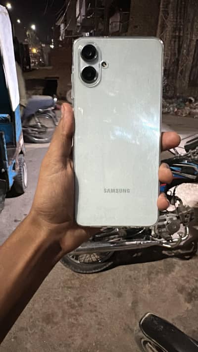 Samsung Mobile A06
