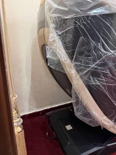 Zero Healthcare ARISTO Massage Chair | Excellent Condition