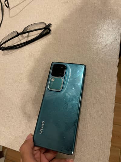 Vivo V30 5G 12gb+12gb ram 256gb storage