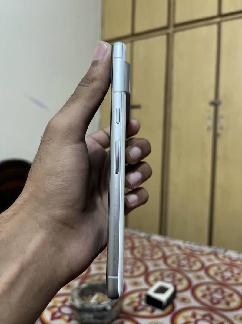 Google Pixel 7 2