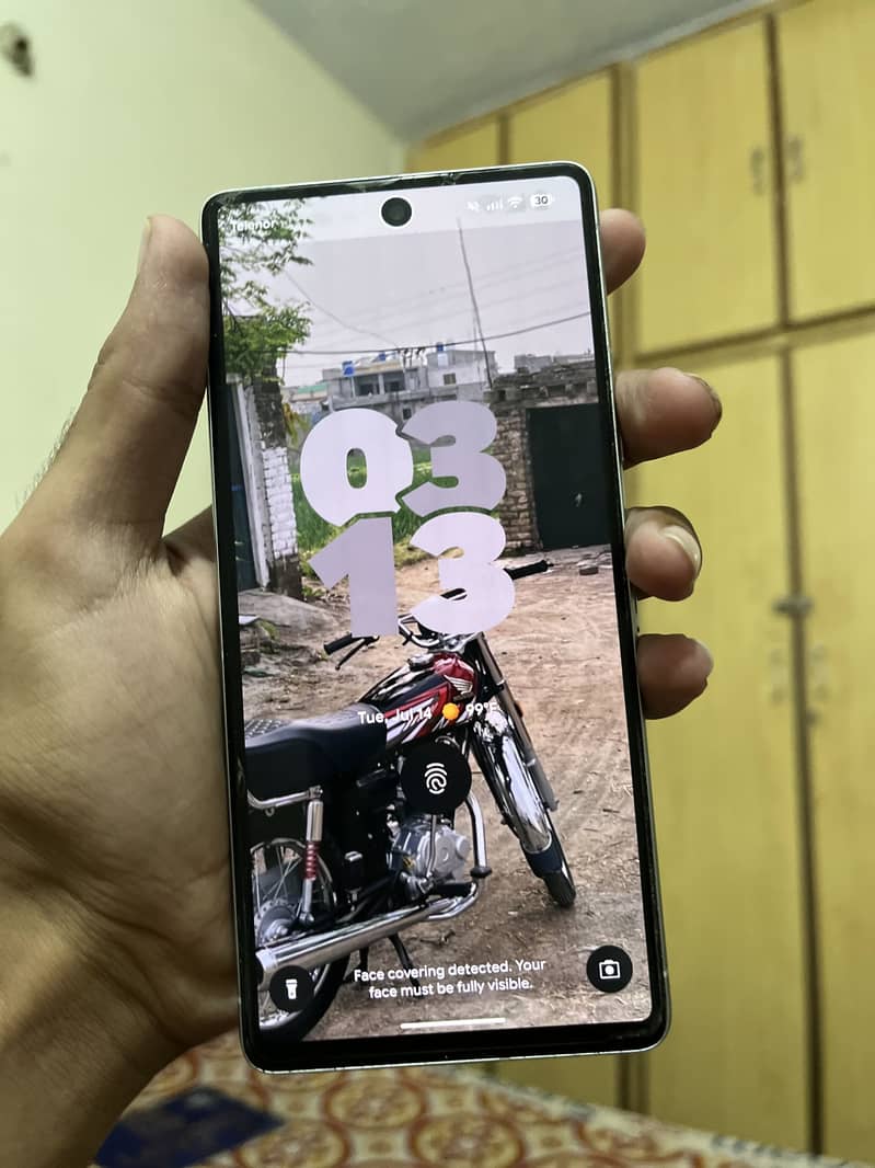 Google Pixel 7 4