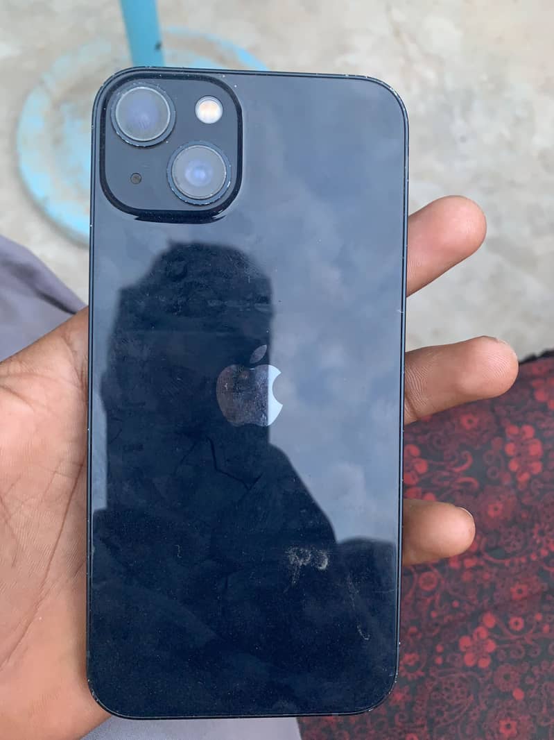 Apple iPhone 13 2