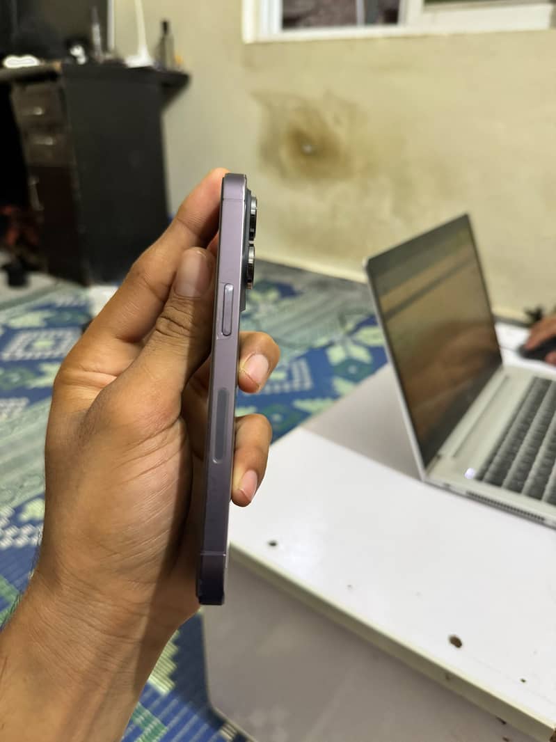 Apple iPhone 14 Pro 6