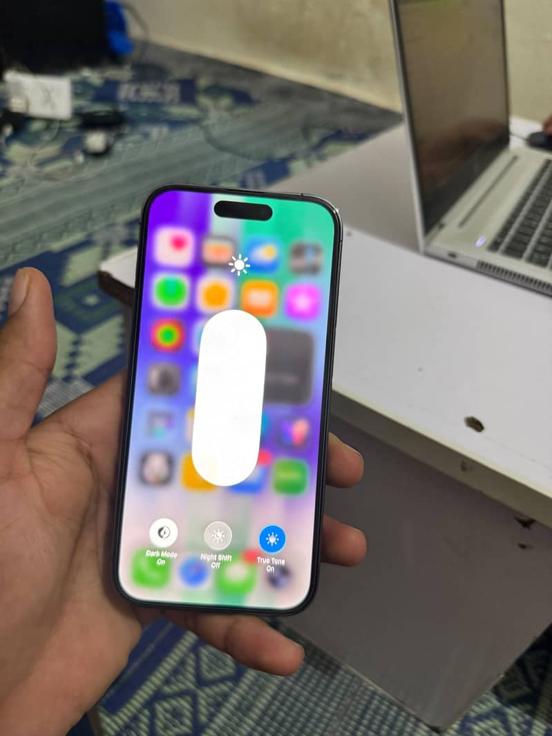 Apple iPhone 14 Pro 8