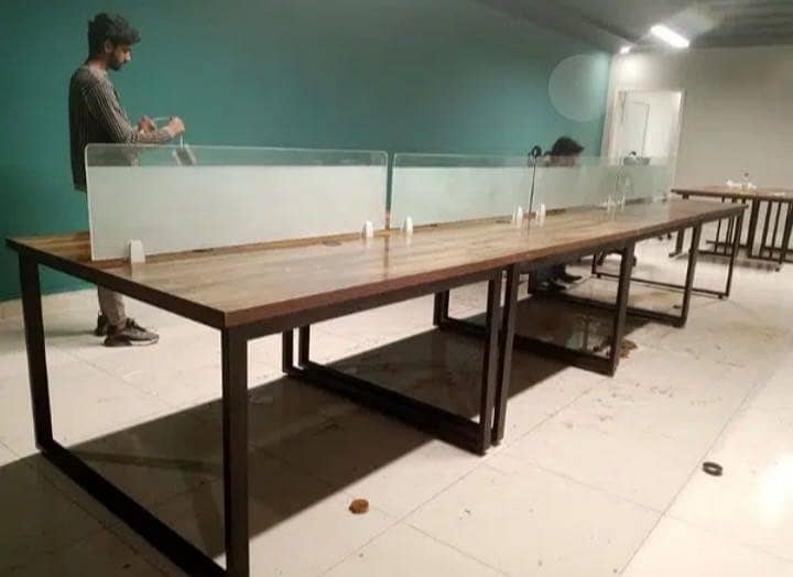 Workstation table 7