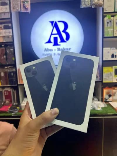 Apple iPhone 13 JV Box pack Non active 128gb