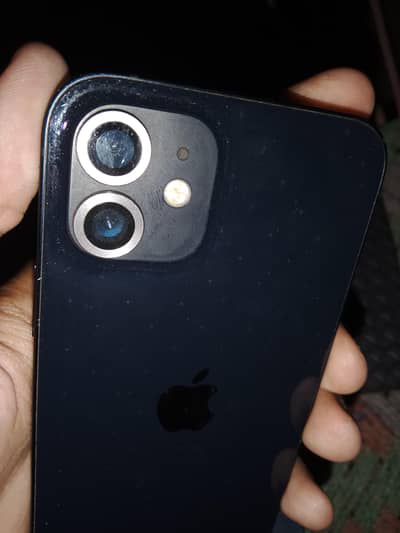 Apple iPhone 12