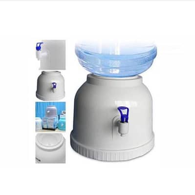 Manual table water dispenser