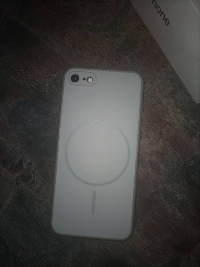 Apple iPhone 7 3
