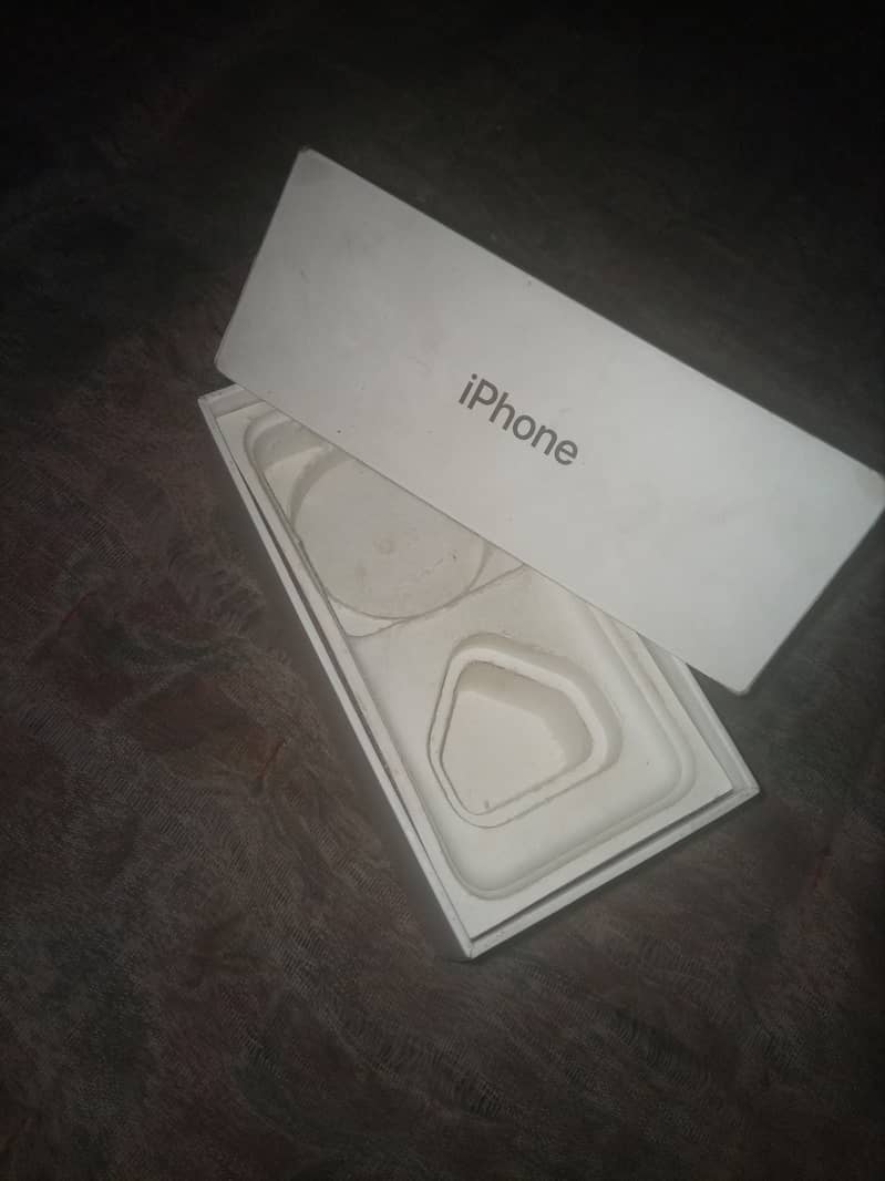 Apple iPhone 7 7