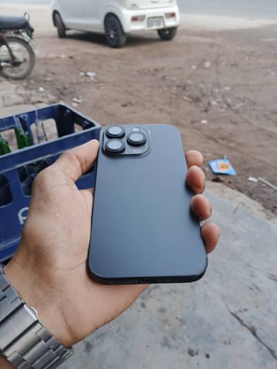 Apple iPhone 15 Pro