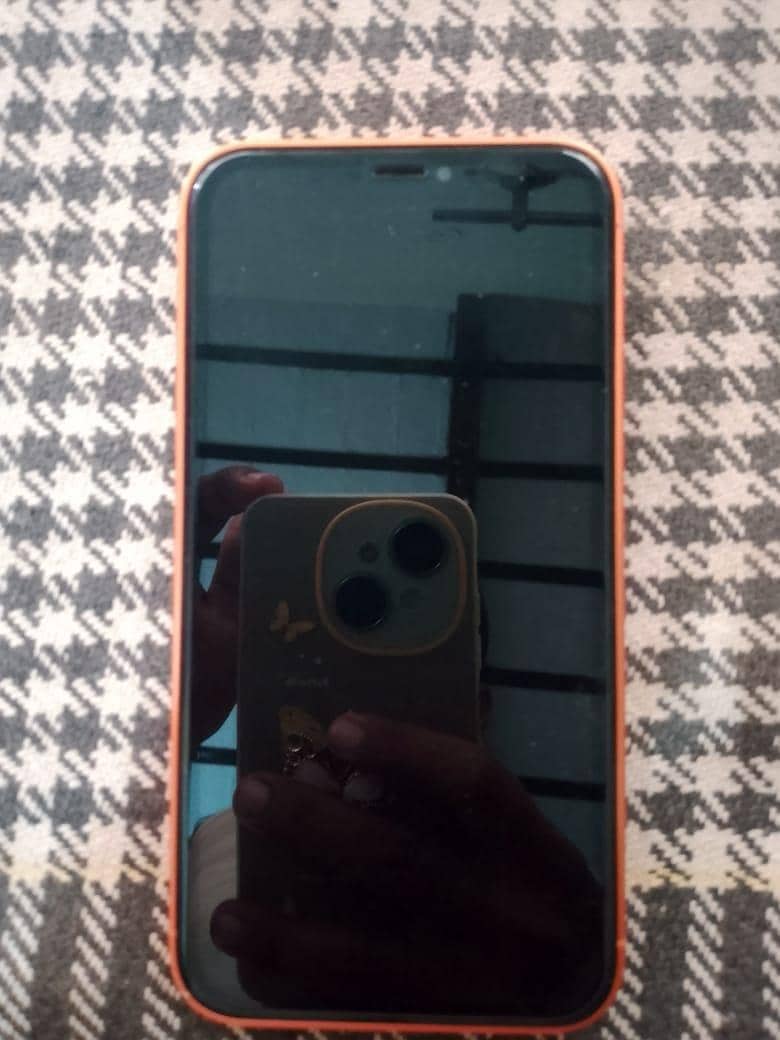Apple iPhone X 0