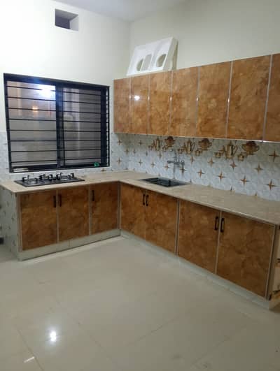 I-8-4 Extension upper portion available for rent