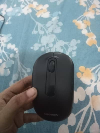 NEWMEN Wireless Mouse | Excellent Condition | USB Receiver Included