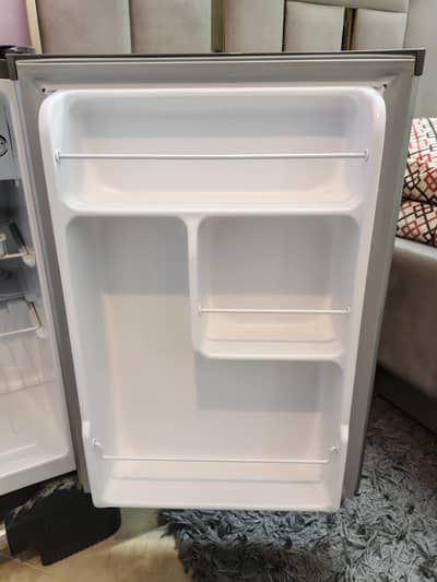 Dawlance mini fridge