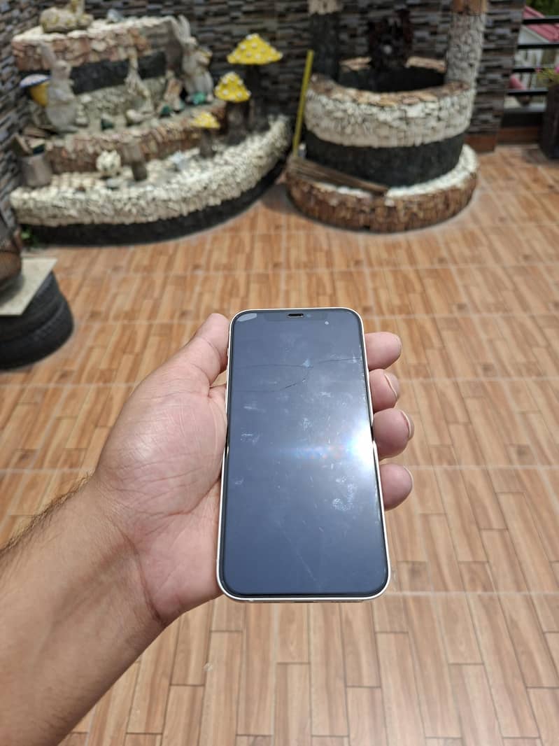IPhone 12 5