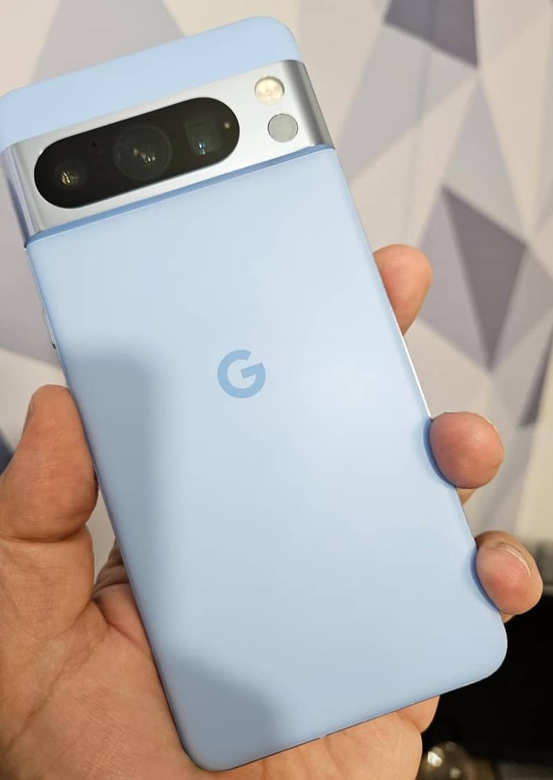 Google Pixel 8 Pro 0