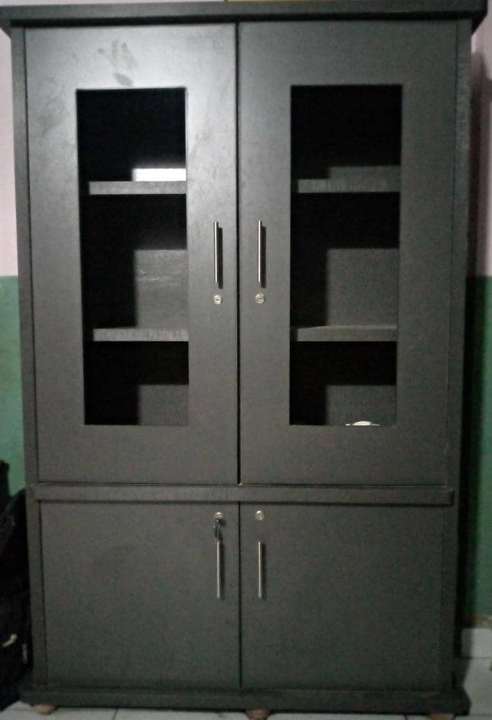 Divider 0