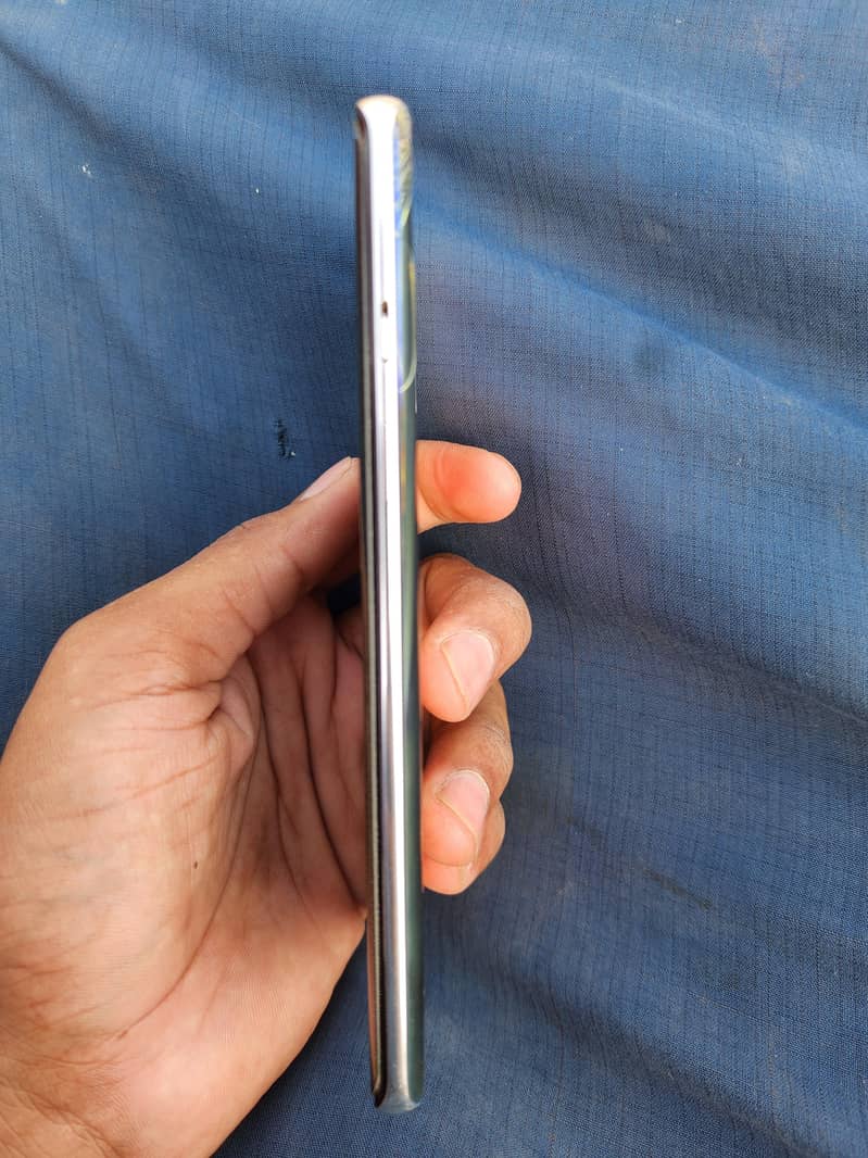 One Plus 8 5