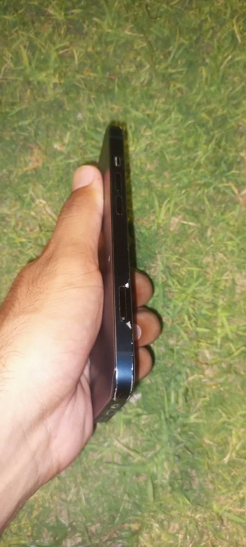 Apple iPhone 13 3