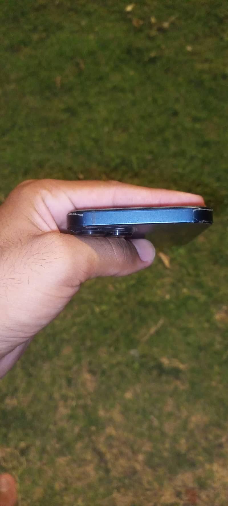 Apple iPhone 13 6