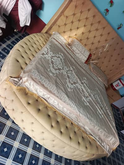  Luxury Bedroom Furniture Set for Sale 