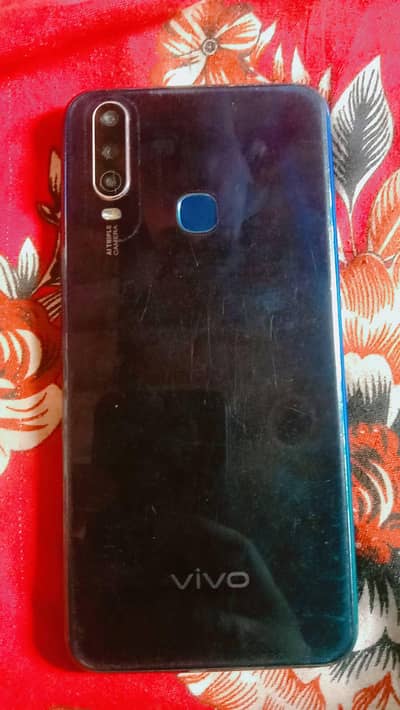 Vivo Y17