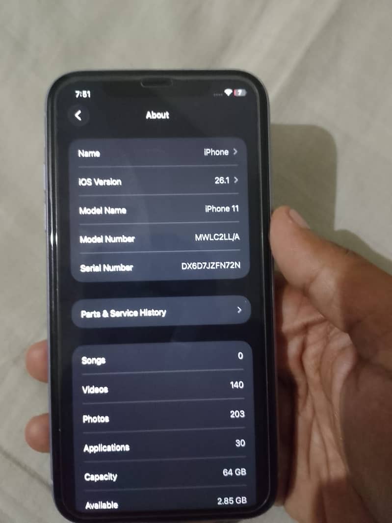 Apple iPhone 11 3