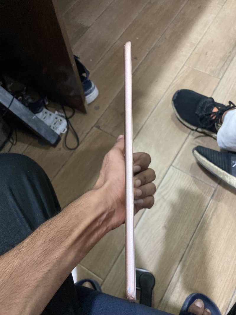 Ipad 6th gen 1