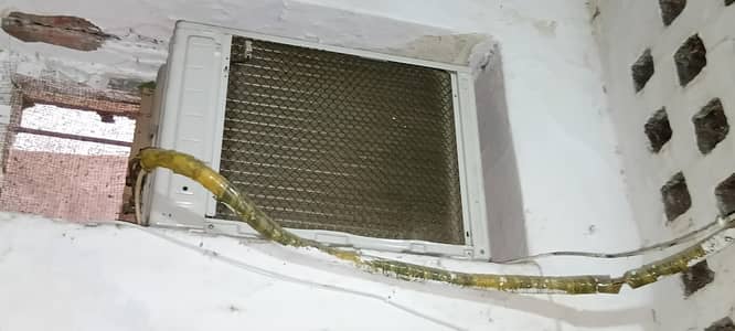 Gernal Ac 1 ton