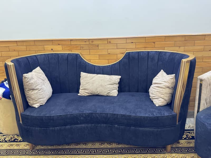 Luxury 9 Seater Designer Sofa Set with Tables – Excellent Condition 0
