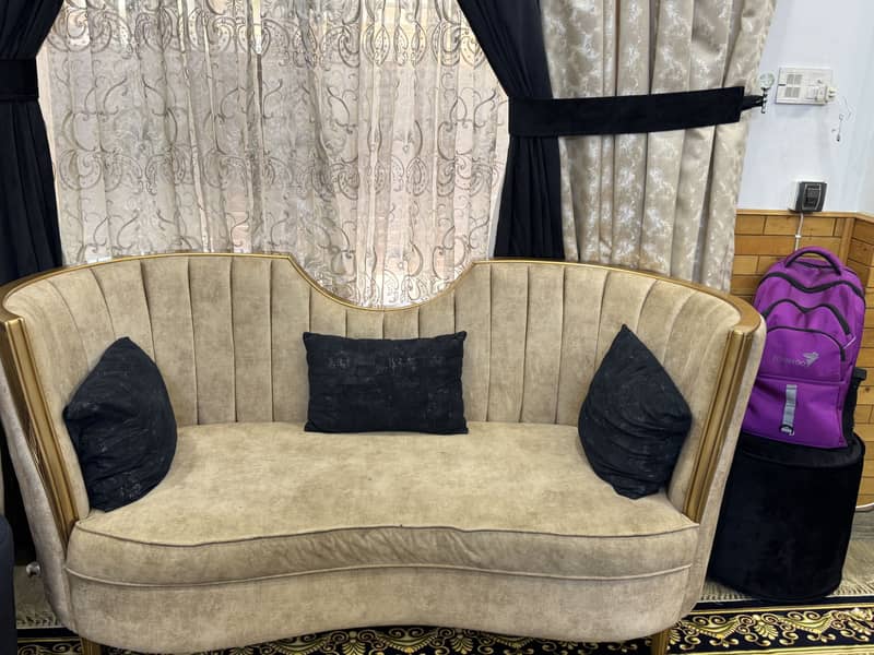 Luxury 9 Seater Designer Sofa Set with Tables – Excellent Condition 2