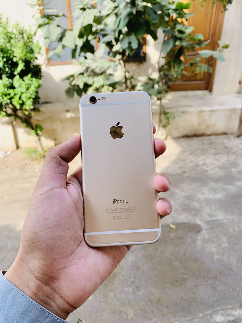 iPhone 6 4