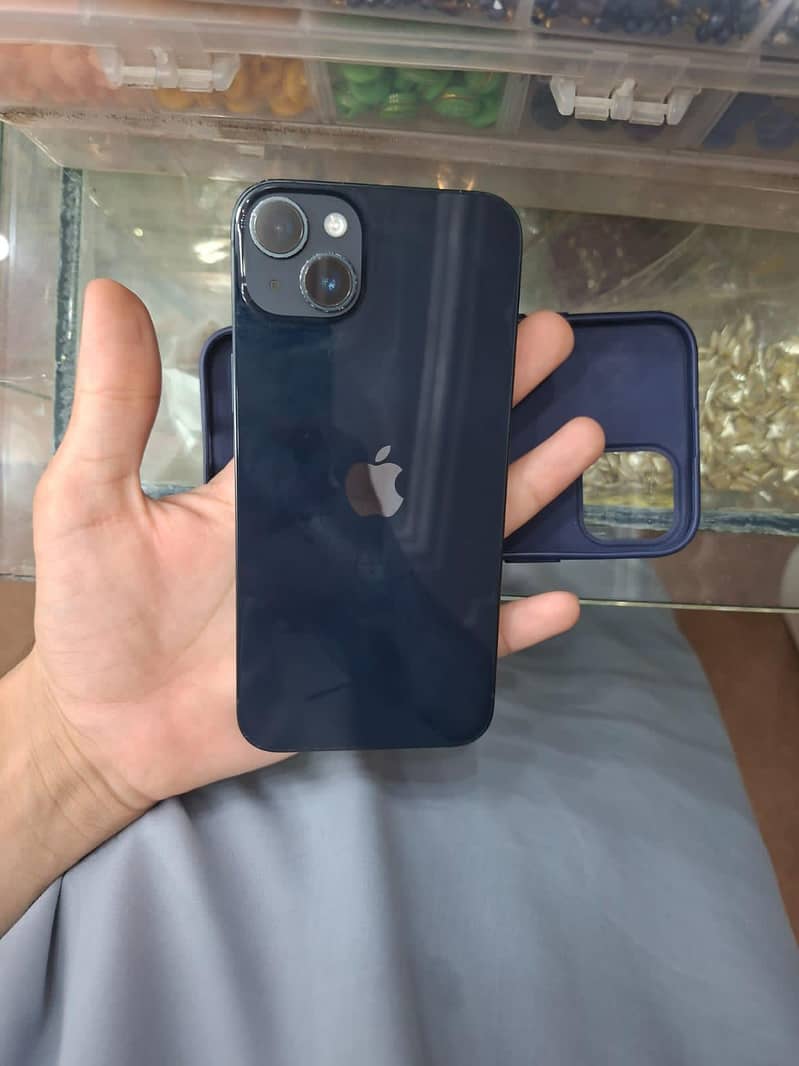 Apple iPhone 14 plus 3