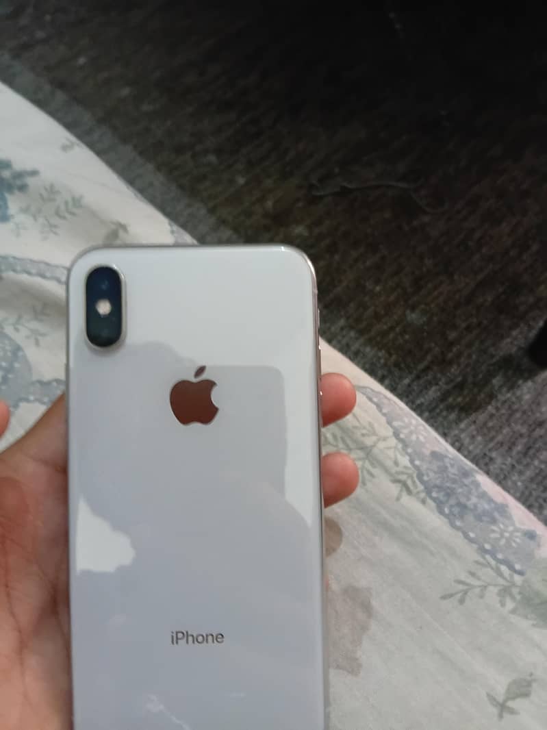 Apple iPhone X 0