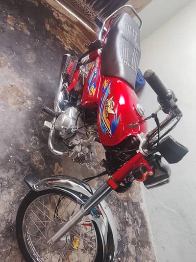 bahut acchi bike hai number 03239932040