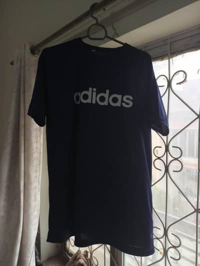Men's t shirt