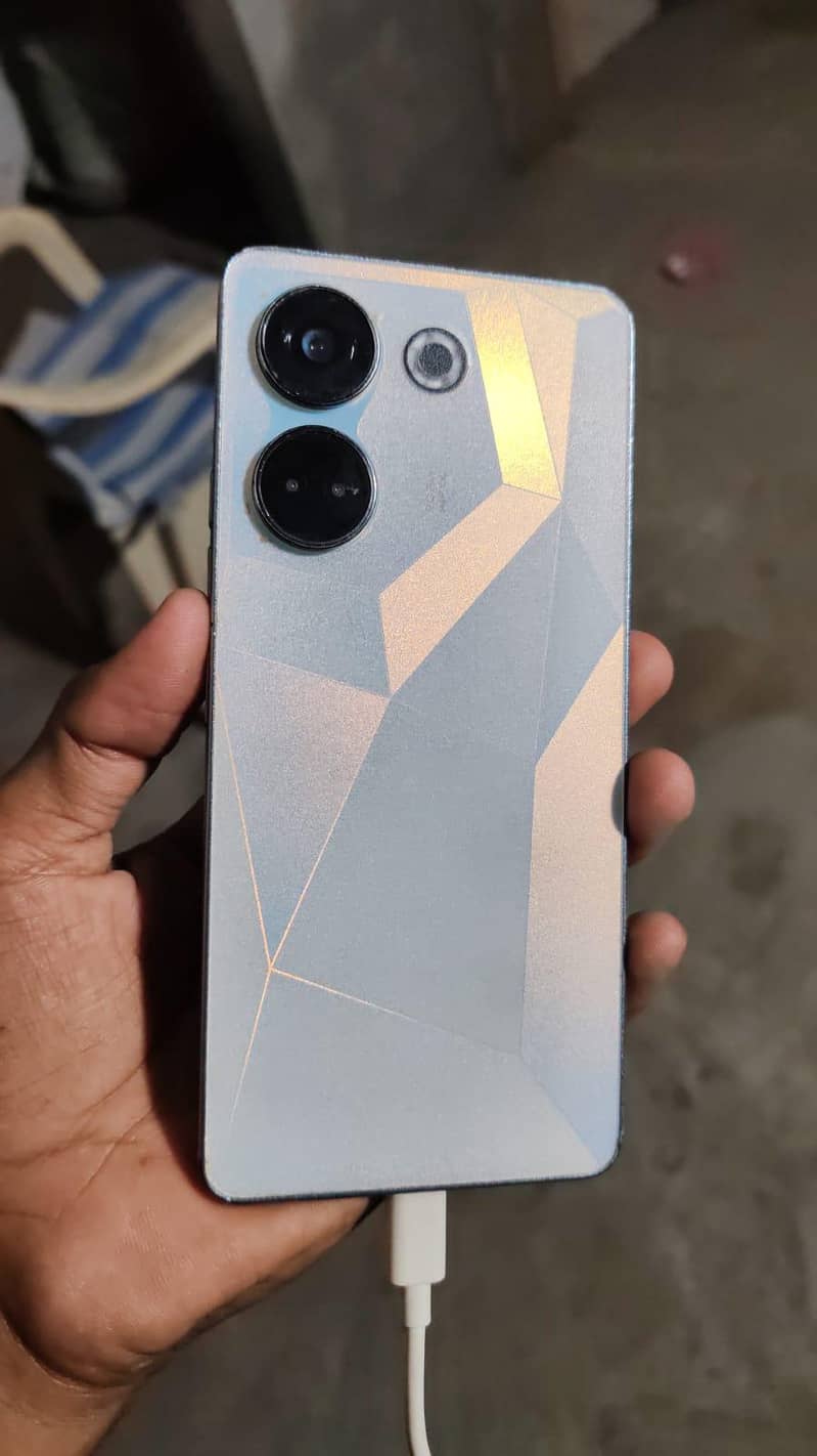 Tecno CAMON 20 0