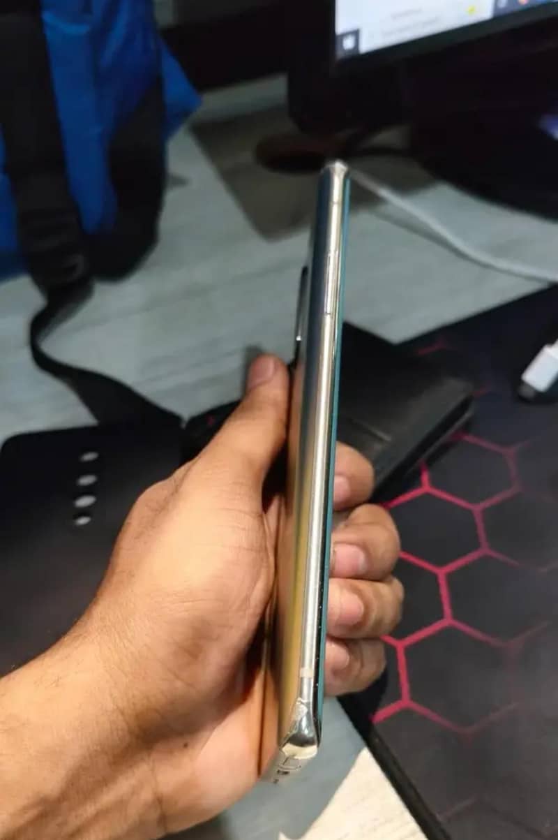 One Plus 8 5