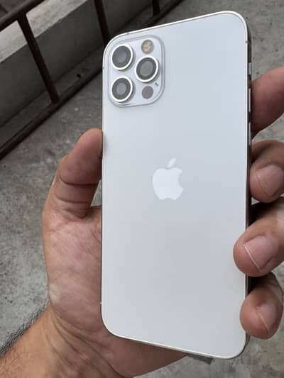 Apple iPhone 12 Pro