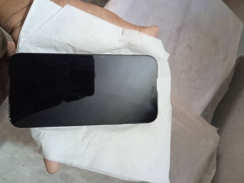 iPhone 12 Pro 3