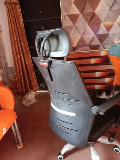 Rolling Chair 309 used like new