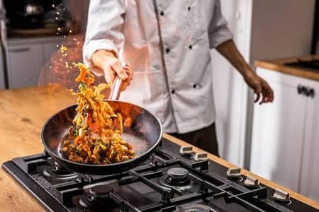 I need Job Cook+driver contact small family