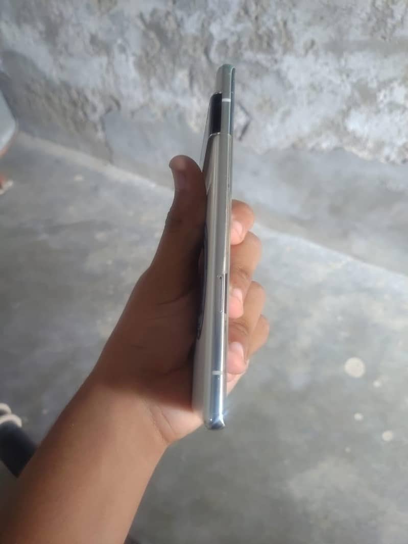 Google Pixel 6 Pro 4