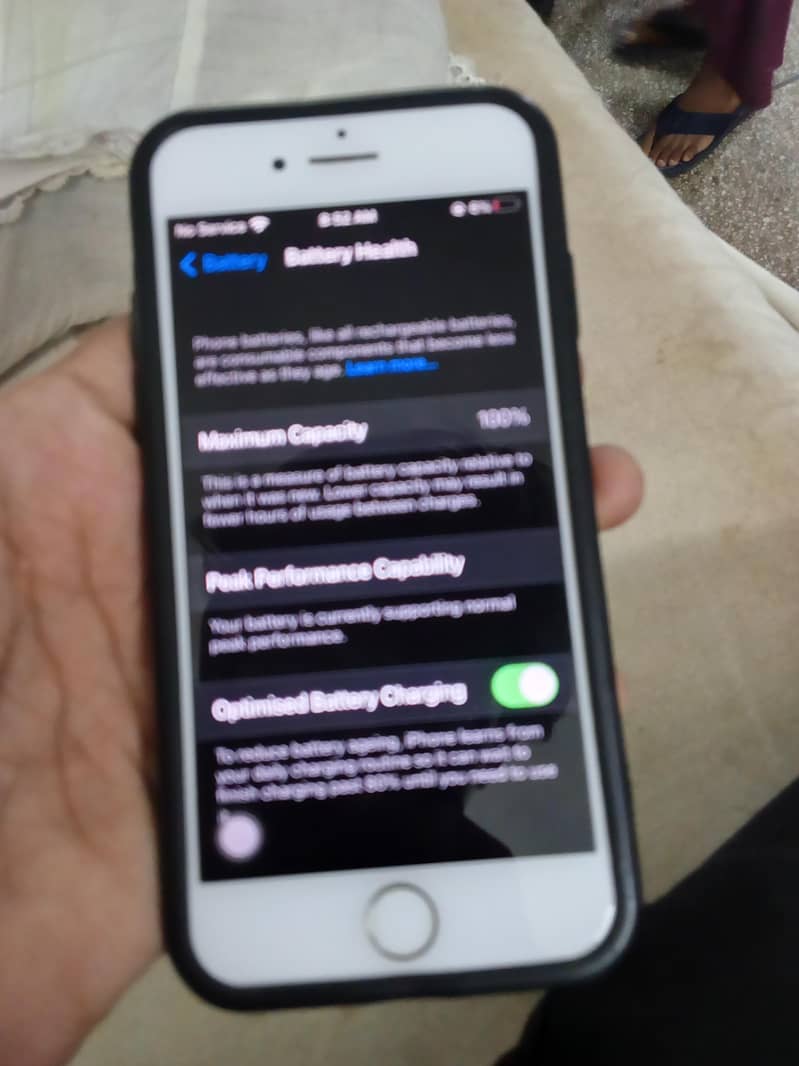Apple iPhone 7 2