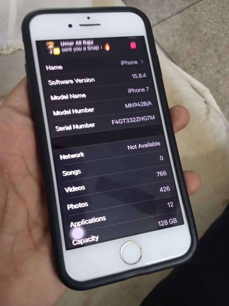 Apple iPhone 7 3